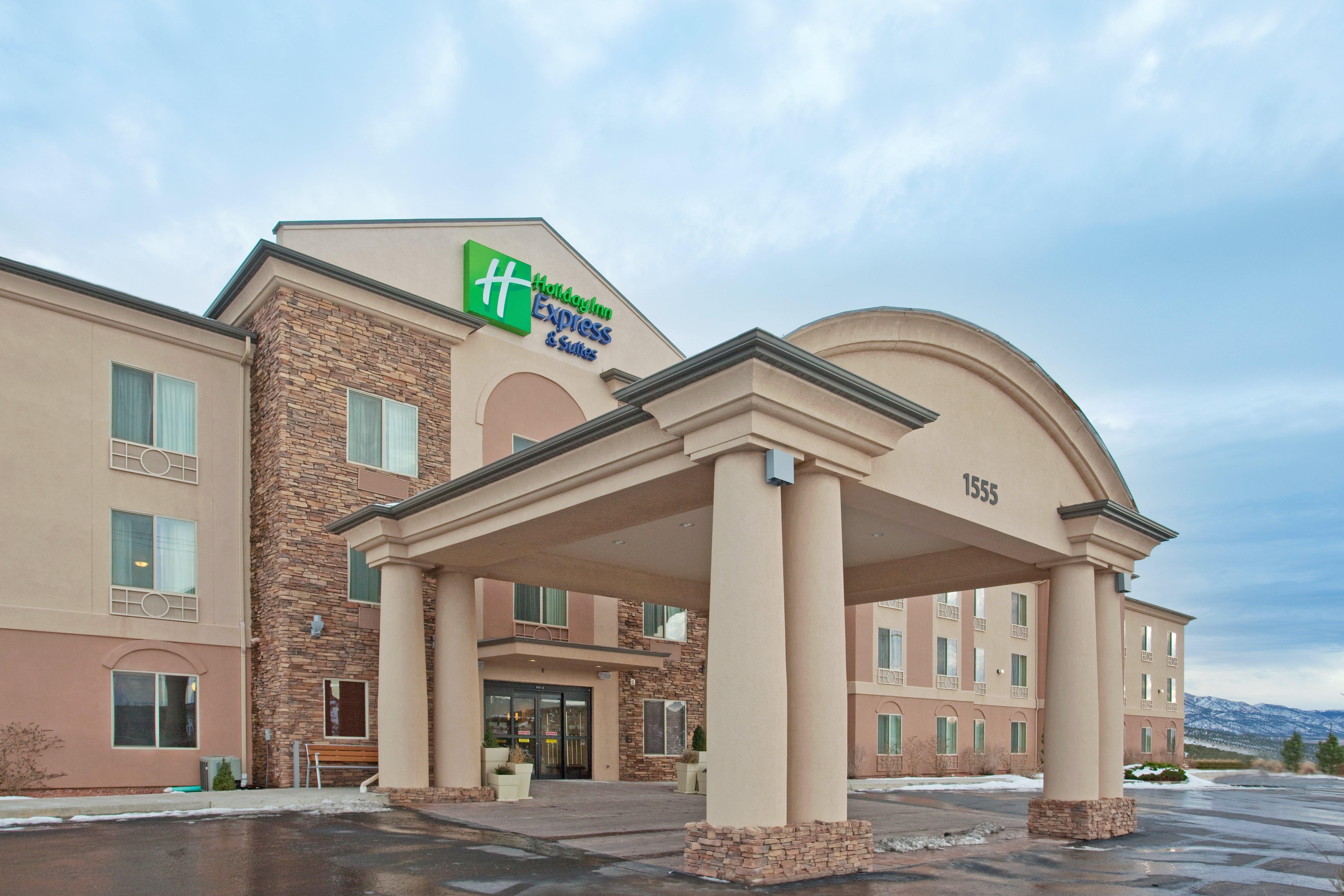 Holiday Inn Express Hotel & Suites Cedar City By Ihg Dış mekan fotoğraf