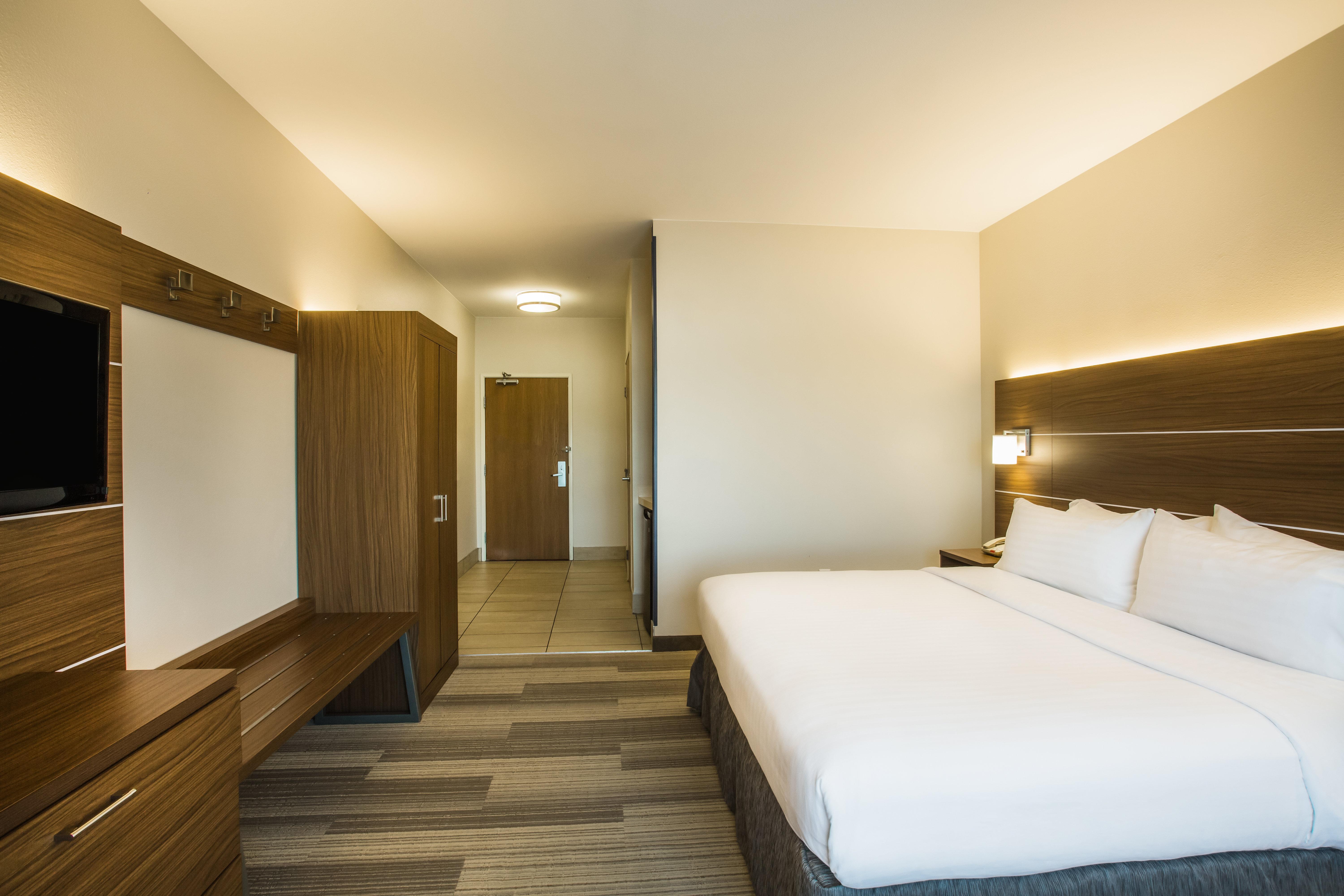 Holiday Inn Express Hotel & Suites Cedar City By Ihg Dış mekan fotoğraf