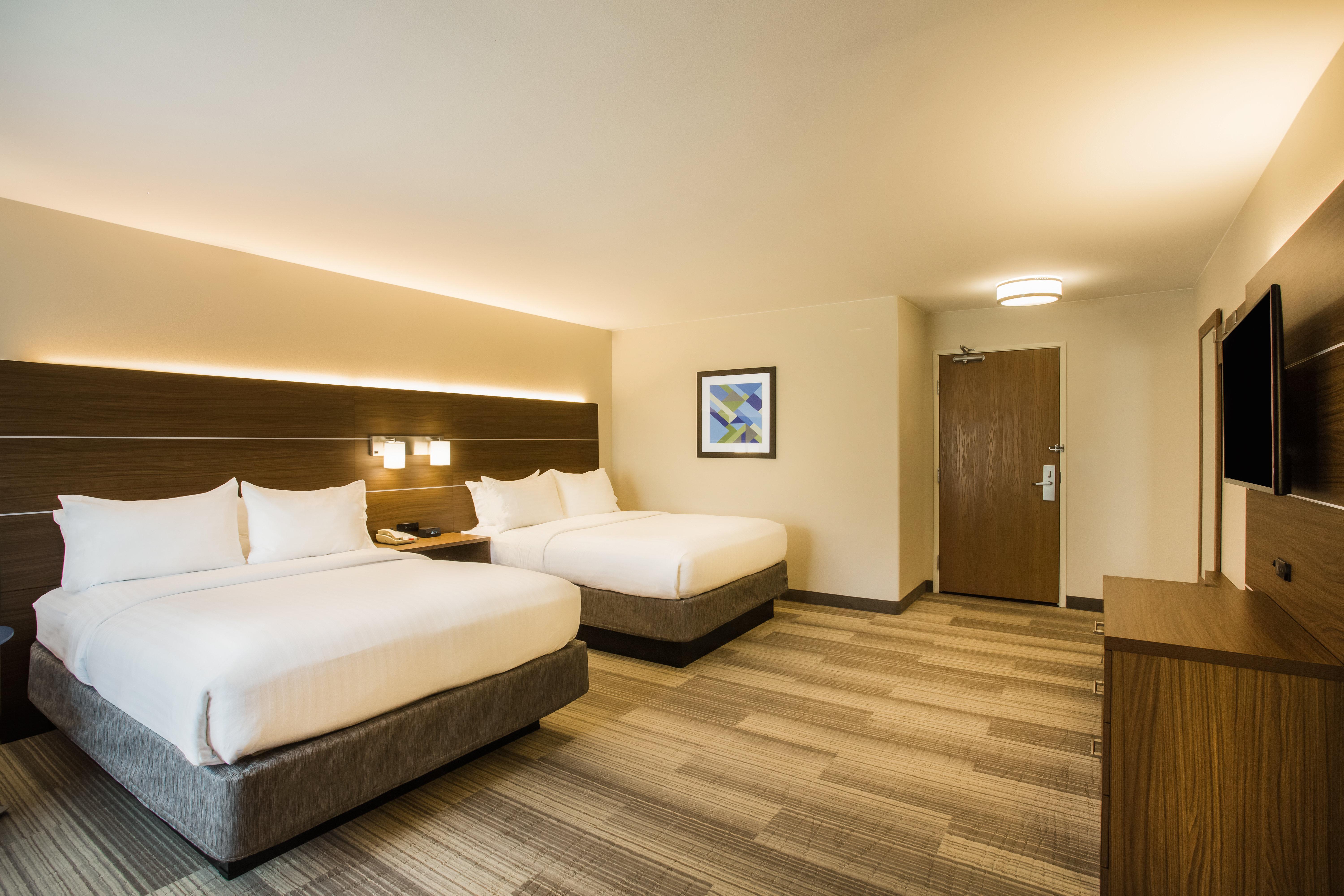 Holiday Inn Express Hotel & Suites Cedar City By Ihg Dış mekan fotoğraf