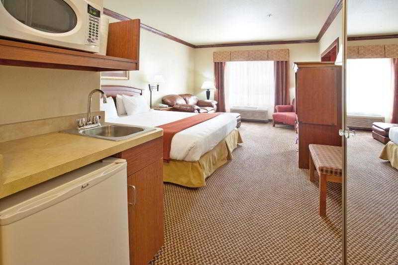 Holiday Inn Express Hotel & Suites Cedar City By Ihg Dış mekan fotoğraf