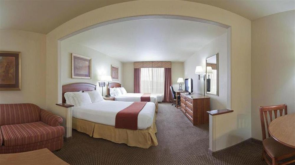 Holiday Inn Express Hotel & Suites Cedar City By Ihg Dış mekan fotoğraf