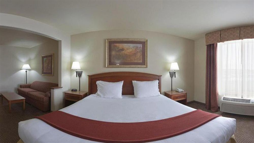 Holiday Inn Express Hotel & Suites Cedar City By Ihg Dış mekan fotoğraf