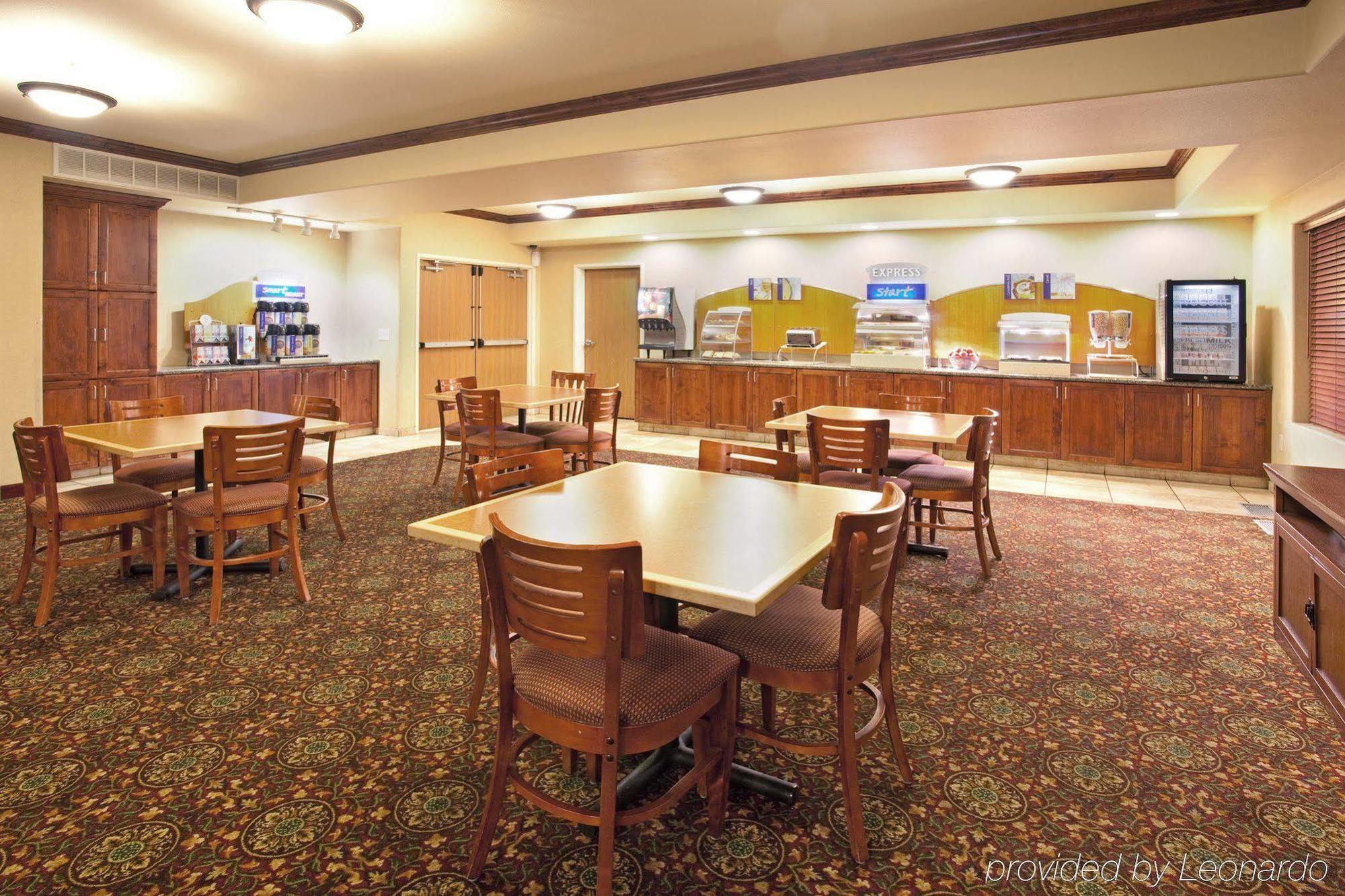 Holiday Inn Express Hotel & Suites Cedar City By Ihg Dış mekan fotoğraf